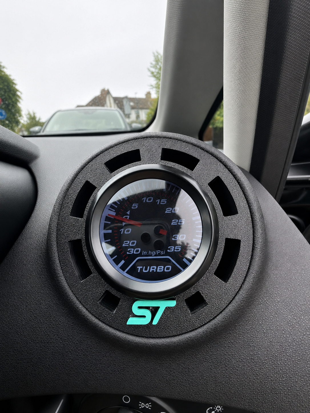 Ford Fiesta MK7 / MK7.5 Turbo Gauge Air Vent Holder ( FRONT TEXTURED )