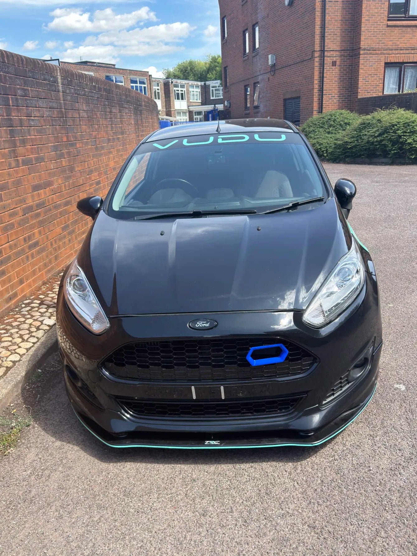 Ford Fiesta MK7.5 Intake Scoop Tip ( Hexagon Style )